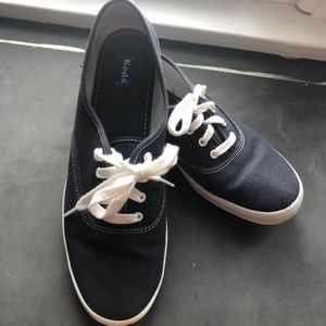 Keds Shoes - Women’s keds EUC - Size 9.5 Keds Shoes - Women’s keds EUC - Size 9.5